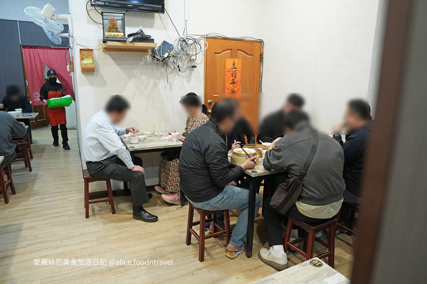 台中湯包推薦 古猗園灌湯包 台中必吃湯包 台中美食推薦 台中宵夜推薦 台中西屯美食 台中手工現包湯包 台中爆汁湯包 台中小籠包推薦 台中小籠湯包 台中晚餐推薦 台中外帶美食 台中創意湯包 絲瓜湯包推薦 台中鮮蚵湯包 巨無霸蝦湯包 鮮蝦湯包 台中乾拌麵推薦 台中酸辣湯推薦 台中平價美食
