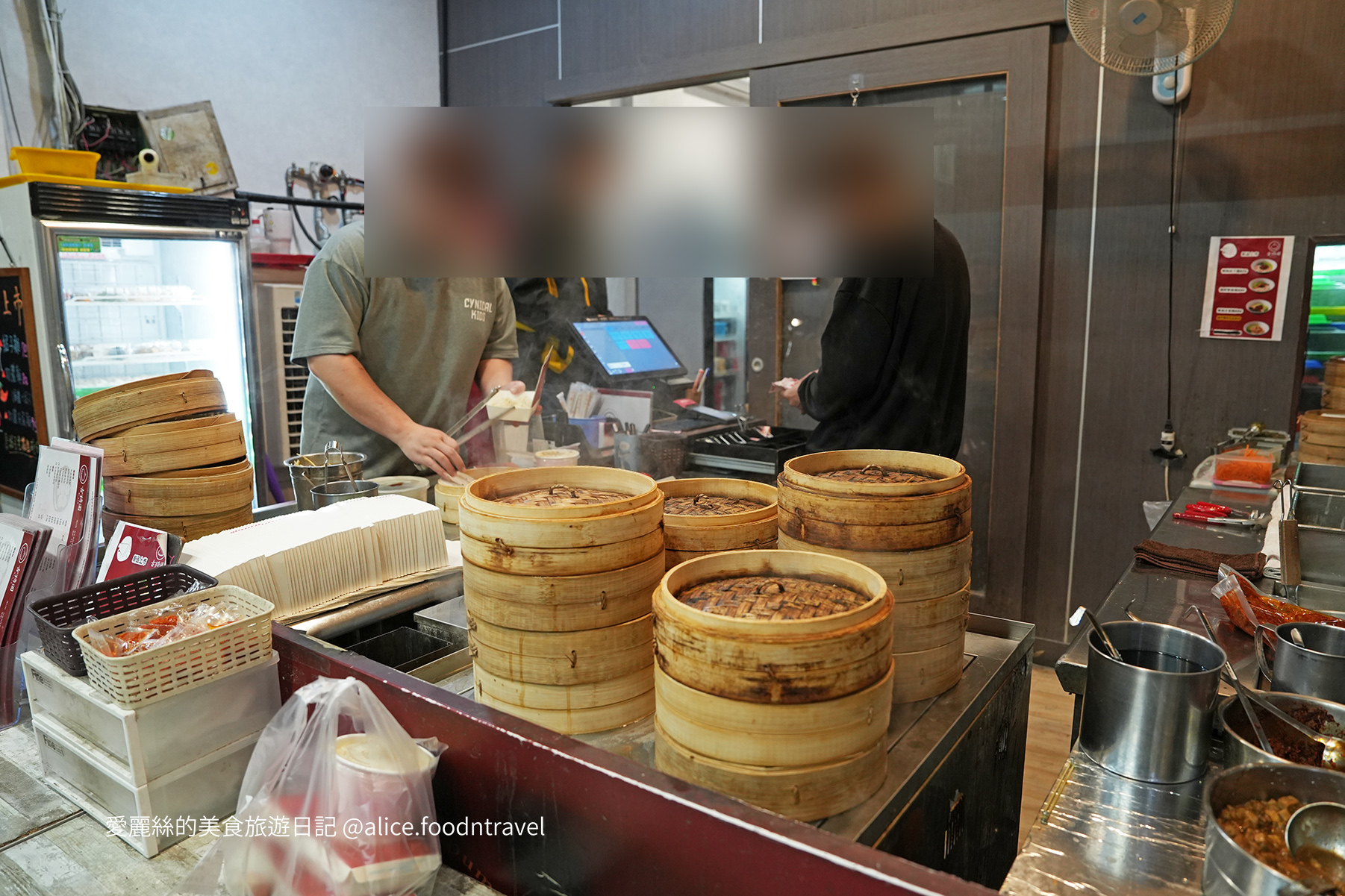 台中湯包推薦 古猗園灌湯包 台中必吃湯包 台中美食推薦 台中宵夜推薦 台中西屯美食 台中手工現包湯包 台中爆汁湯包 台中小籠包推薦 台中小籠湯包 台中晚餐推薦 台中外帶美食 台中創意湯包 絲瓜湯包推薦 台中鮮蚵湯包 巨無霸蝦湯包 鮮蝦湯包 台中乾拌麵推薦 台中酸辣湯推薦 台中平價美食