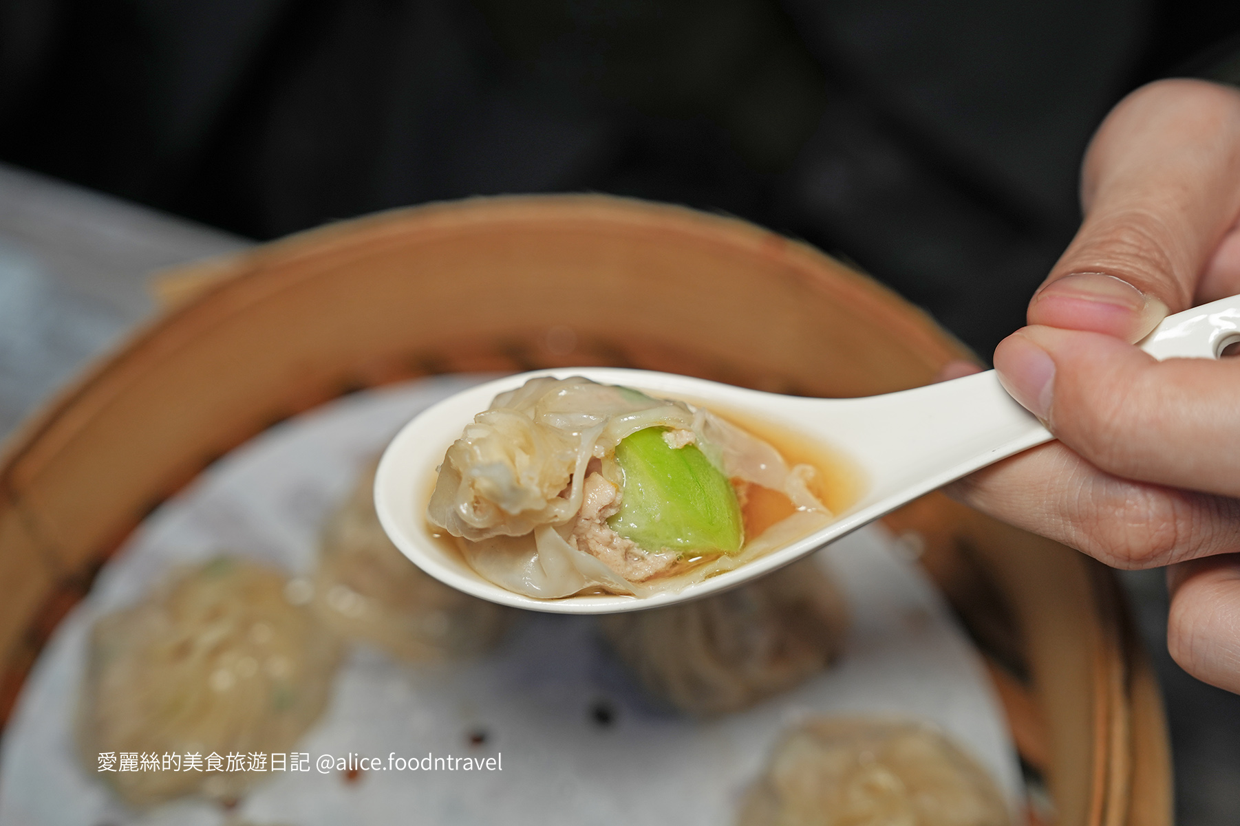 台中湯包推薦 古猗園灌湯包 台中必吃湯包 台中美食推薦 台中宵夜推薦 台中西屯美食 台中手工現包湯包 台中爆汁湯包 台中小籠包推薦 台中小籠湯包 台中晚餐推薦 台中外帶美食 台中創意湯包 絲瓜湯包推薦 台中鮮蚵湯包 巨無霸蝦湯包 鮮蝦湯包 台中乾拌麵推薦 台中酸辣湯推薦 台中平價美食