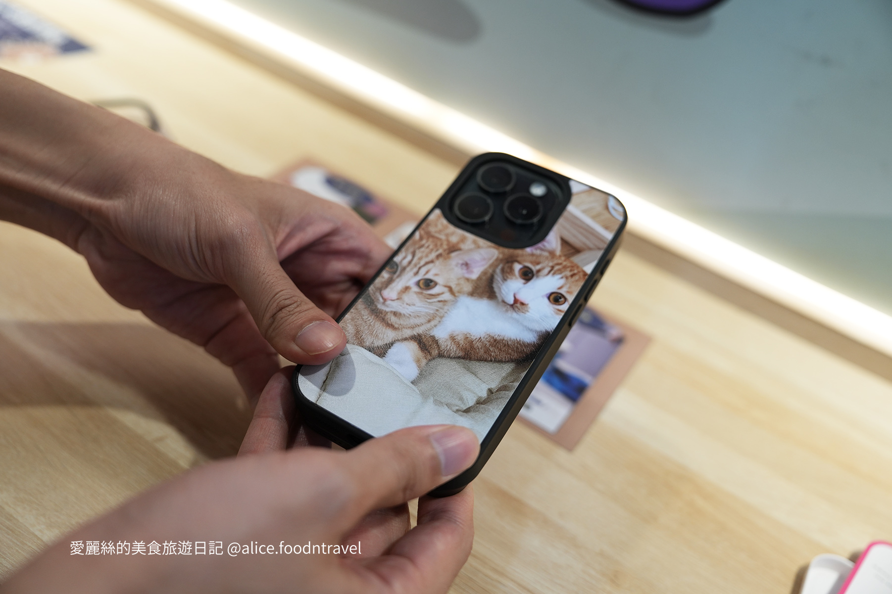 全自動手機貼膜客製化手機殼DIY手機殼分分鐘手機殼機分分鐘自動貼膜分分鐘客製化手機殼分分鐘全自動智能貼膜台中景點台北景點南投景點高雄景點屏東景點新北景點
