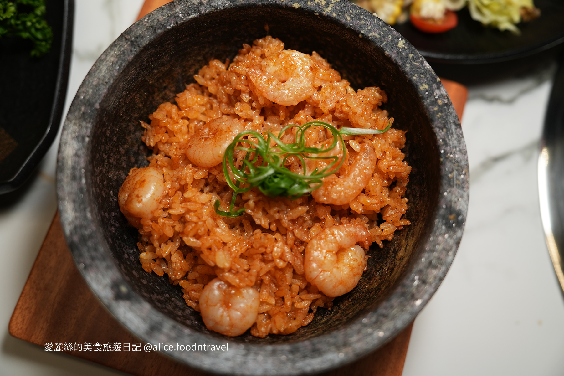 台中燒肉台中寵物友善燒肉台中寵物友善餐廳台中寵物餐廳台中狗餐廳台中燒肉推薦台中南屯美食台中南屯燒肉台中南屯餐廳南屯寵物餐廳容燒居酒屋温和苑溫和苑