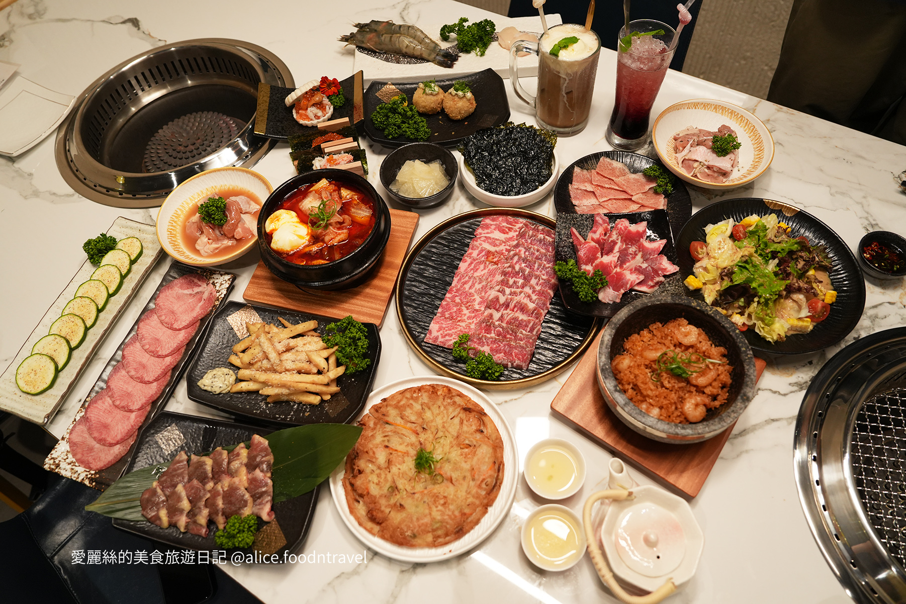 台中燒肉台中寵物友善燒肉台中寵物友善餐廳台中寵物餐廳台中狗餐廳台中燒肉推薦台中南屯美食台中南屯燒肉台中南屯餐廳南屯寵物餐廳容燒居酒屋温和苑溫和苑
