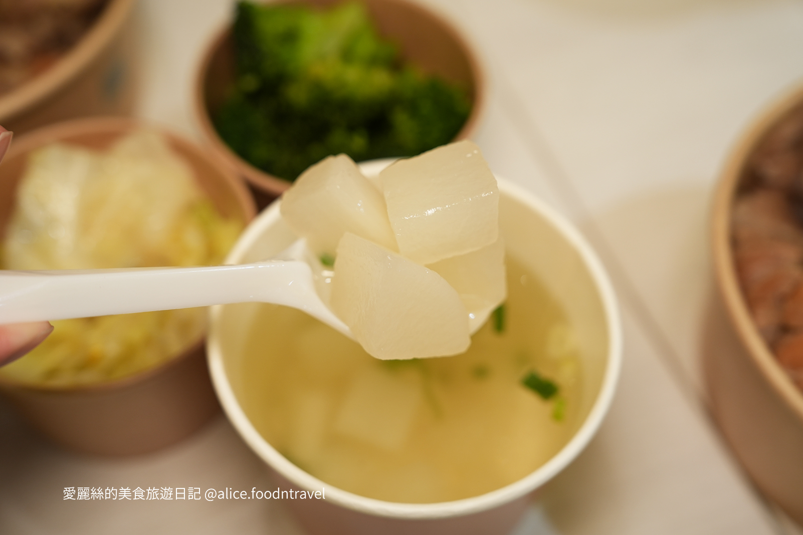 台北丼飯 台北咖哩 大安美食 大安丼飯 大安咖哩 台大美食 台大學生必吃 cp值 日式食堂 日式蓋飯 大安滷肉飯  必吃丼飯 大安必吃 台大午餐 台北定食 台大定食 大安定食 日式定食  
日式咖哩 台大滷肉飯 