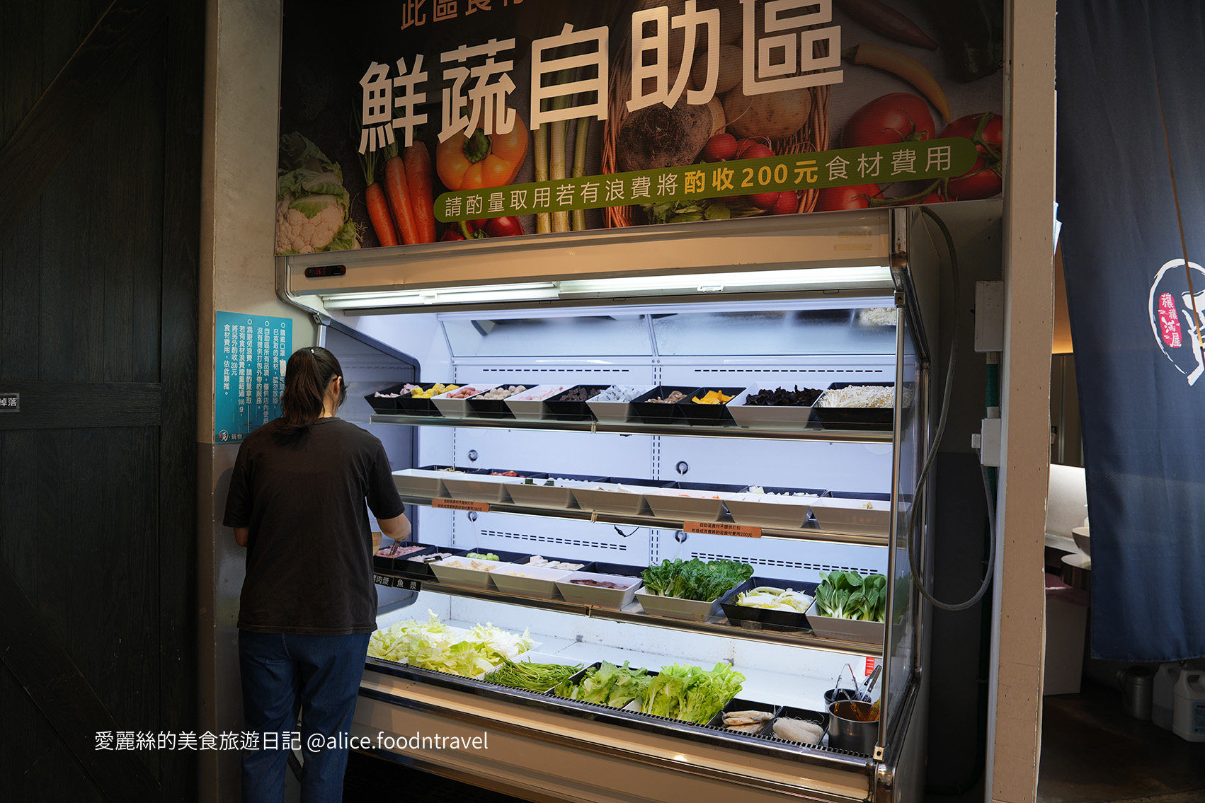 台中火鍋 台中沙鹿美食 沙鹿自助火鍋 台中片鴨 沙鹿片鴨 台中平價美食 台中晚餐推薦 台中自助火鍋 台中吃到飽 沙鹿吃到飽 沙鹿必吃 沙鹿人氣火鍋 沙鹿麻辣鍋 台中沙鹿美食