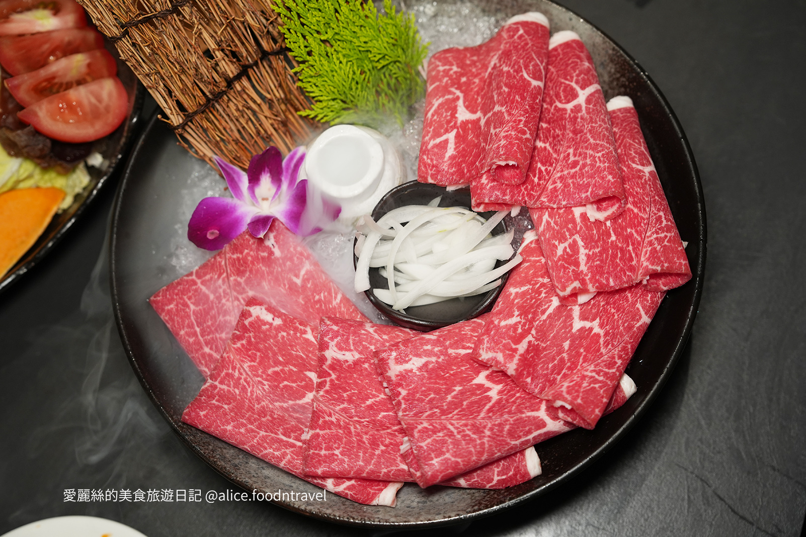 台中火鍋 台中南屯 台中南屯火鍋 台中南屯美食 台中必吃 新竹火鍋 新竹美食 新竹火鍋推薦 台中火鍋推薦 南屯餐廳 聚餐餐廳 慶生餐廳 台中麻辣鍋 台中鼎王 台中老四川 台中鴛鴦鍋 台中公益路美食 公益路火鍋 台中景點推薦 岩漿火鍋 商業午餐 台中宵夜 岩漿火鍋菜單