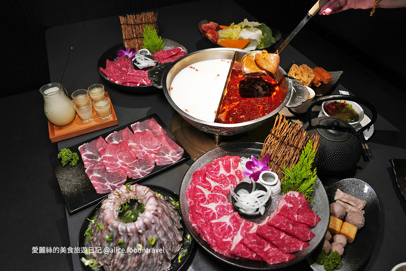 台中火鍋 台中南屯 台中南屯火鍋 台中南屯美食 台中必吃 新竹火鍋 新竹美食 新竹火鍋推薦 台中火鍋推薦 南屯餐廳 聚餐餐廳 慶生餐廳 台中麻辣鍋 台中鼎王 台中老四川 台中鴛鴦鍋 台中公益路美食 公益路火鍋 台中景點推薦 岩漿火鍋 商業午餐 台中宵夜 岩漿火鍋菜單