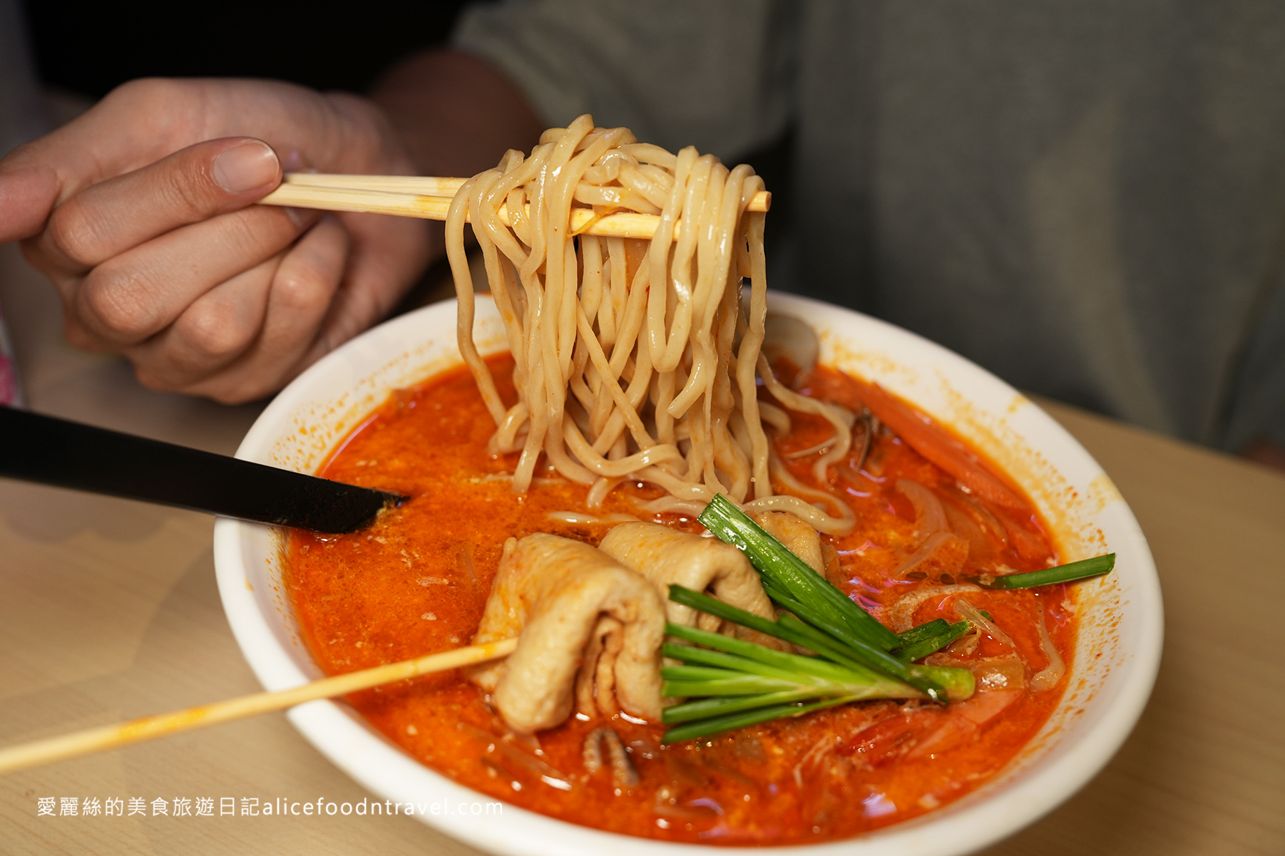 台中西屯美食炒碼麵韓國料理台中韓式料理台中炒碼麵台中炸醬麵韓國炸醬麵black韓noodle台中美食台中餐聽台中逢甲大學逢甲夜市美食台中必吃black韓noodle