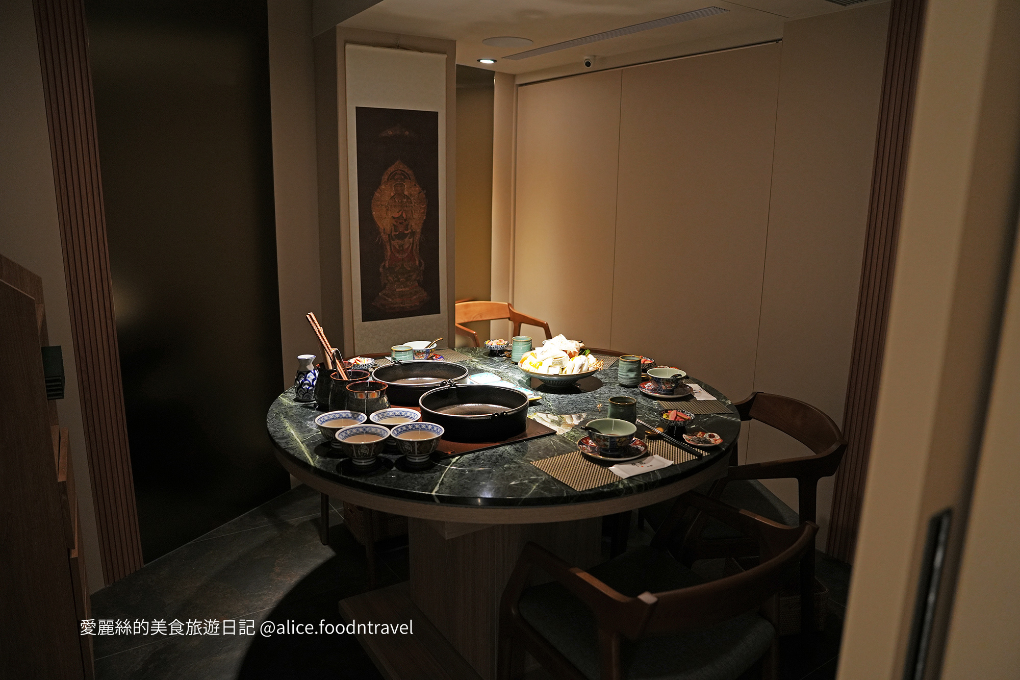 祇園禪院 祇園禪院壽喜燒 台北大安區美食 大安區壽喜燒 台北壽喜燒推薦 台北高級餐廳 台北約會餐廳 台北包廂餐廳 關西風壽喜燒 日本A5和牛 台北和牛料理 台北和牛壽喜燒 專人桌邊服務餐廳 全包廂餐廳 台北頂級壽喜燒 台北高級壽喜燒 台北慶生餐廳 台北商務聚餐餐廳 米澤牛 台北和牛餐廳