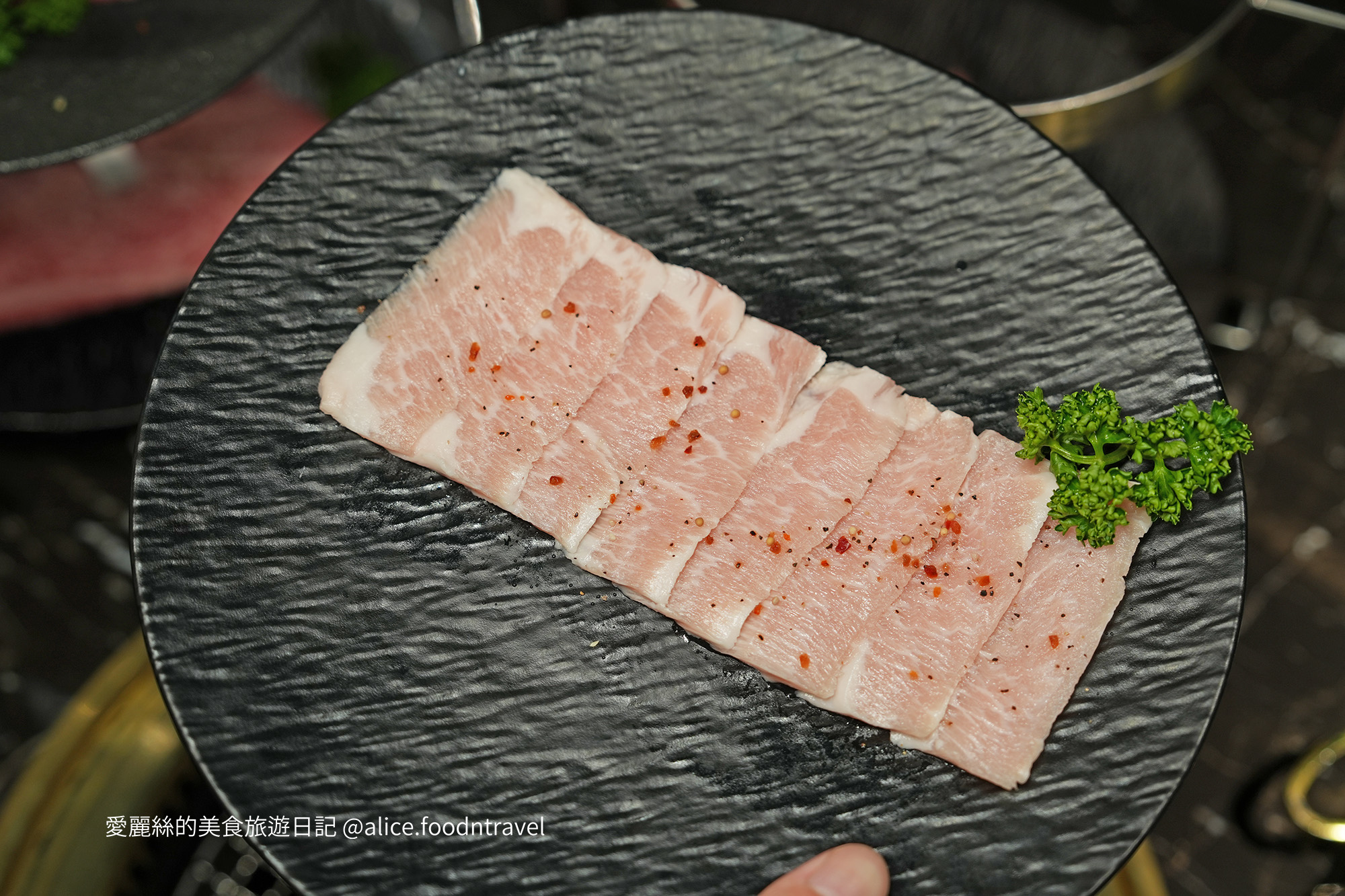 台中北屯美食 台中北屯燒肉 台中燒肉推薦 北屯燒肉推薦 台中日式燒肉 台中和牛燒肉 台中A5和牛 台中雙人燒肉套餐 台中高CP值燒肉 台中約會餐廳 台中聚餐餐廳 東山路美食 北屯聚餐推薦 彰化燒肉推薦 脂本燒肉 脂本燒肉 ZHIBEN YKNK 脂本燒肉北屯店 台中牛舌推薦 台中燒肉套餐 台中新開幕燒肉