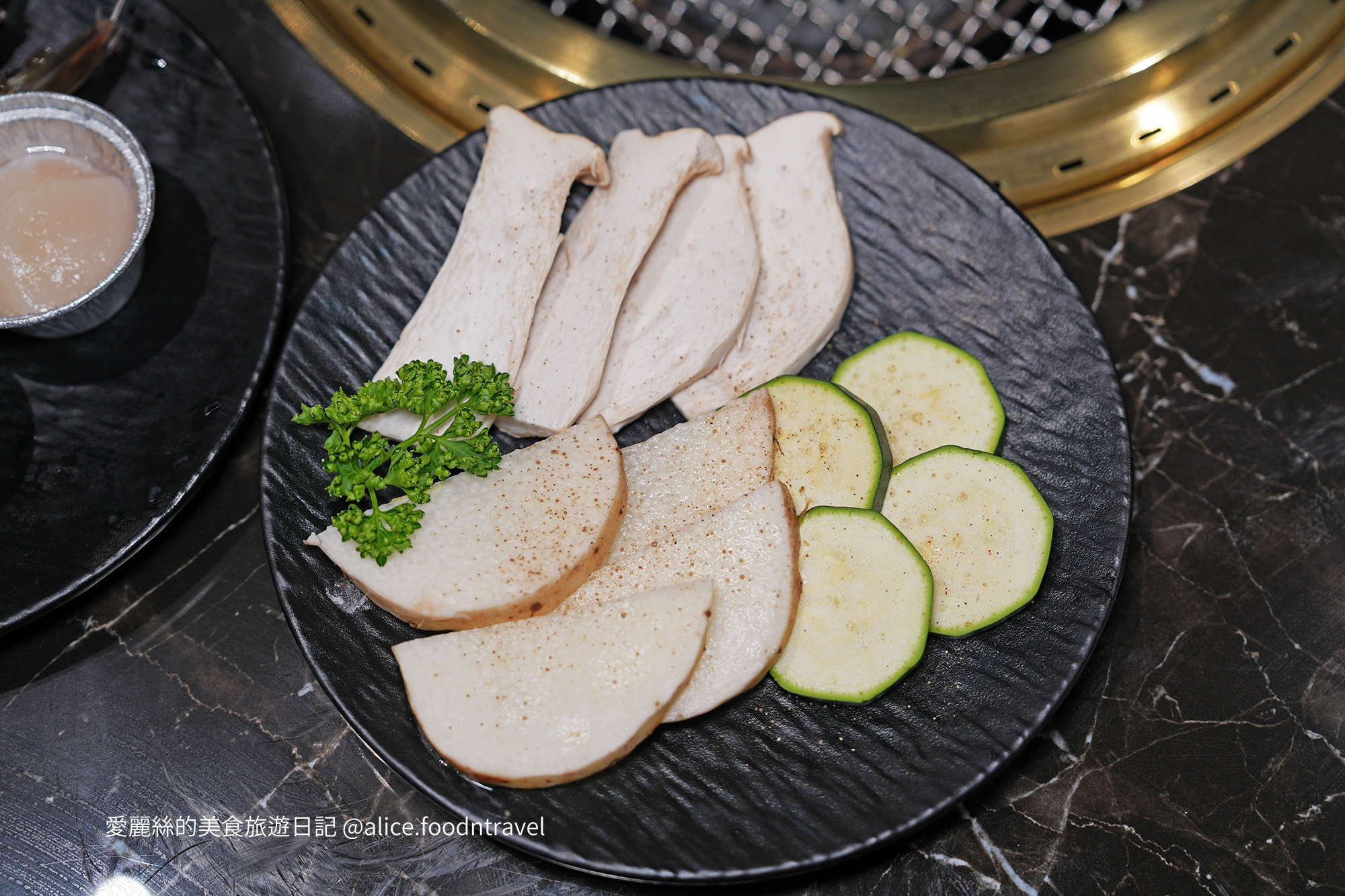 台中北屯美食 台中北屯燒肉 台中燒肉推薦 北屯燒肉推薦 台中日式燒肉 台中和牛燒肉 台中A5和牛 台中雙人燒肉套餐 台中高CP值燒肉 台中約會餐廳 台中聚餐餐廳 東山路美食 北屯聚餐推薦 彰化燒肉推薦 脂本燒肉 脂本燒肉 ZHIBEN YKNK 脂本燒肉北屯店 台中牛舌推薦 台中燒肉套餐 台中新開幕燒肉