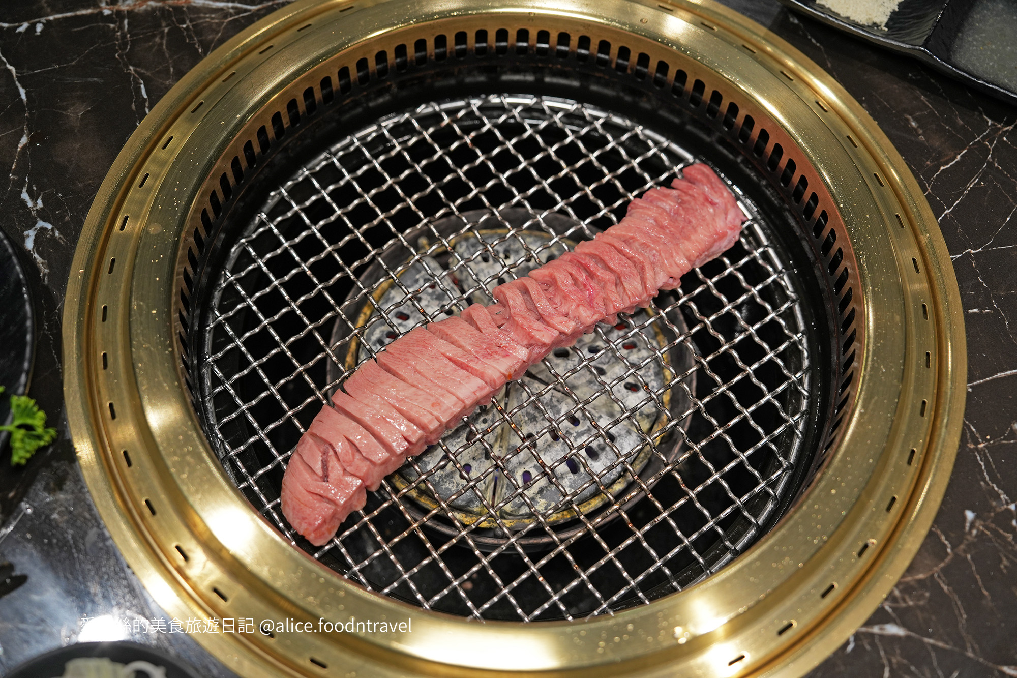 台中北屯美食 台中北屯燒肉 台中燒肉推薦 北屯燒肉推薦 台中日式燒肉 台中和牛燒肉 台中A5和牛 台中雙人燒肉套餐 台中高CP值燒肉 台中約會餐廳 台中聚餐餐廳 東山路美食 北屯聚餐推薦 彰化燒肉推薦 脂本燒肉 脂本燒肉 ZHIBEN YKNK 脂本燒肉北屯店 台中牛舌推薦 台中燒肉套餐 台中新開幕燒肉