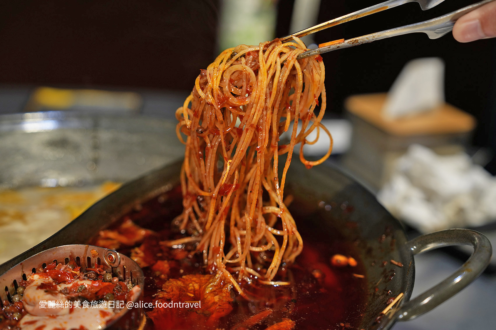 台中火鍋 台中麻辣鍋 台中火鍋必吃 台中必吃火鍋 北屯火鍋 北屯餐廳 北屯聚餐 北屯火鍋 民俗公園美食 老井 周記美食 洲際漢神美食 台中四川火鍋 四川麻辣鍋 台中麻辣鍋推薦 台中麻辣火鍋 台中川菜 台中 椒宴四川麻辣火鍋 霧都 郭大哥 鼎王