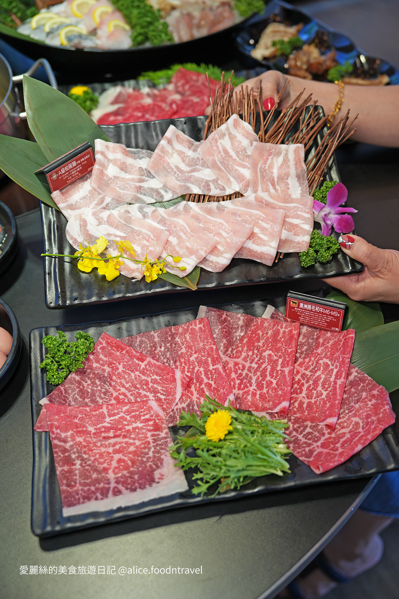 台中麻辣鍋 台中麻辣鍋吃到飽 台中火鍋吃到飽 台Q中吃到飽推薦 台中火鍋推薦 公益路美食 公益路火鍋 台中西區美食 台中宵夜推薦 台中聚餐推薦 新馬辣 新馬辣經典麻辣鍋 新馬辣台中 台中調酒喝到飽 台中哈根達斯 台中壽星優惠 台中生日餐廳 台中聚餐餐廳 台中和牛吃到飽 公益路餐廳