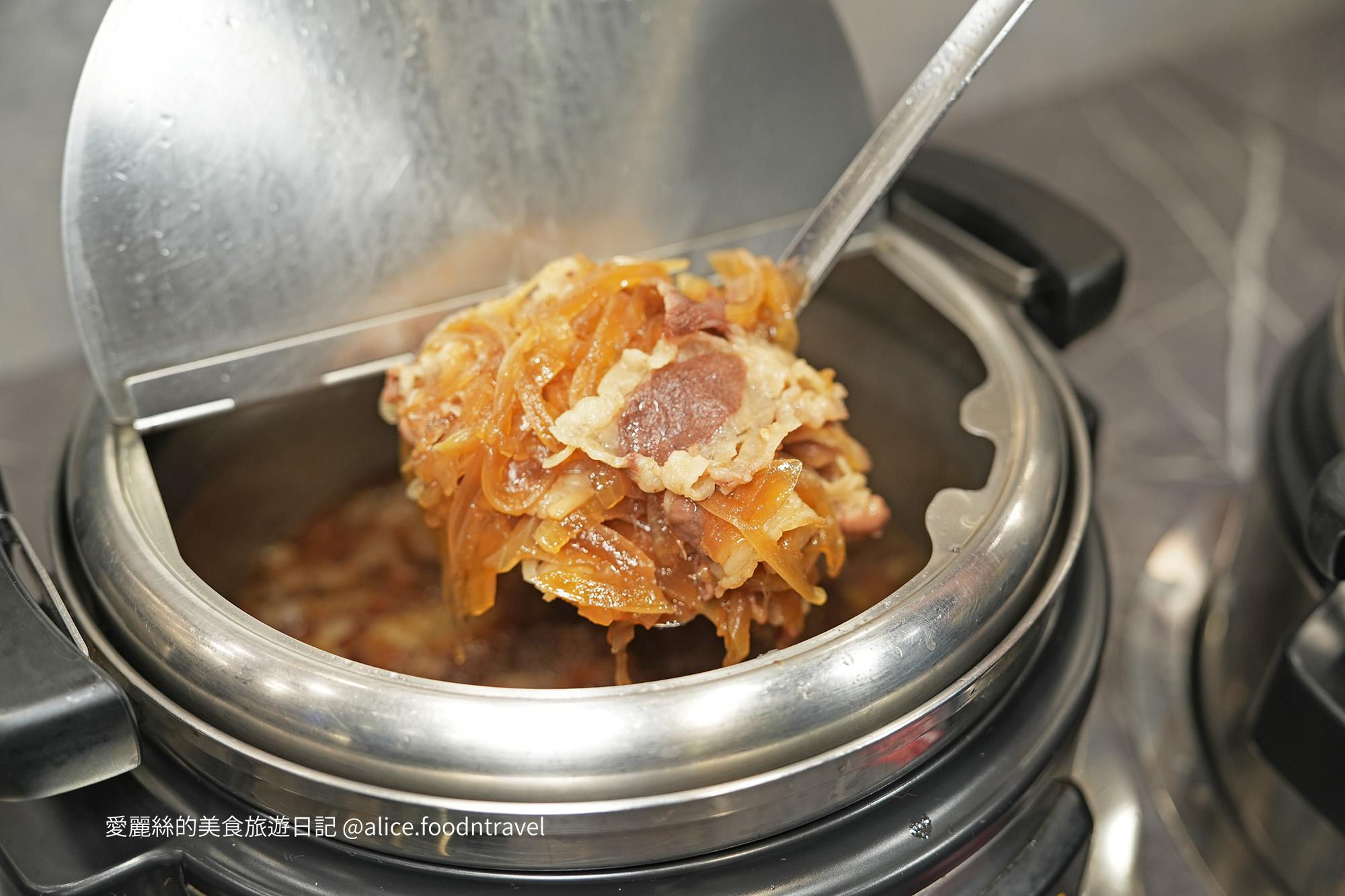 台中麻辣鍋 台中麻辣鍋吃到飽 台中火鍋吃到飽 台中吃到飽推薦 台中火鍋推薦 公益路美食 公益路火鍋 台中西區美食 台中宵夜推薦 台中聚餐推薦 新馬辣 新馬辣經典麻辣鍋 新馬辣台中 台中調酒喝到飽 台中哈根達斯 台中壽星優惠 台中生日餐廳 台中聚餐餐廳 台中和牛吃到飽 公益路餐廳