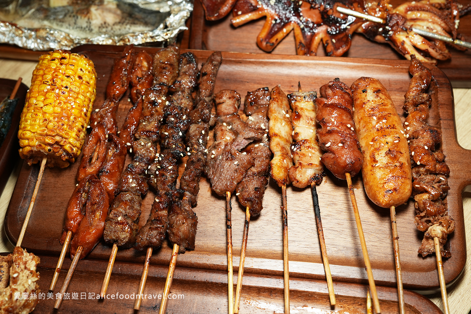 台中西區美食台中串燒台中餐酒館台中燒肉台中燒烤台中平價美食台中平價串燒台中外帶台中外送台中勤美美食台中深夜美食準烤生