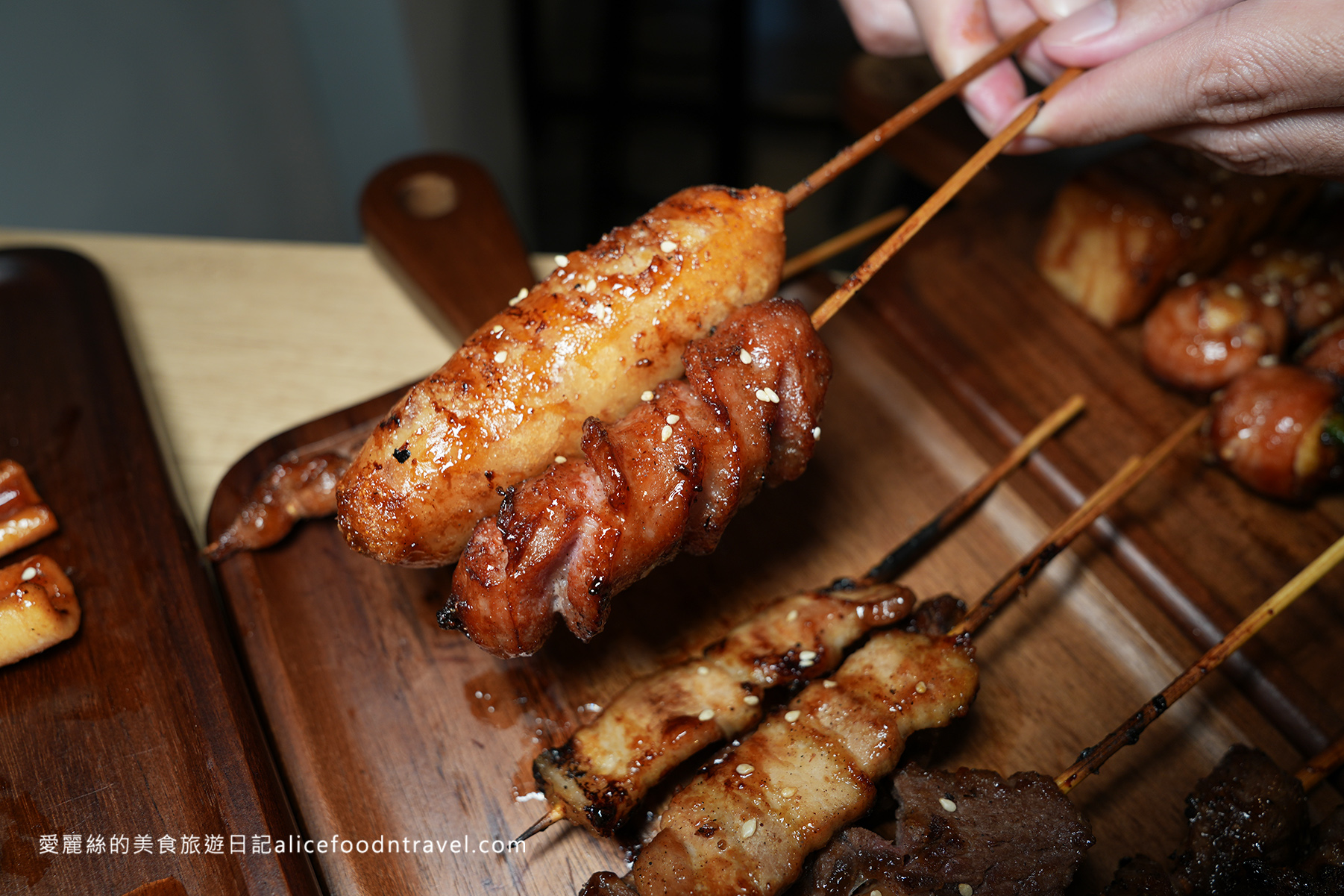 台中西區美食台中串燒台中餐酒館台中燒肉台中燒烤台中平價美食台中平價串燒台中外帶台中外送台中勤美美食台中深夜美食準烤生