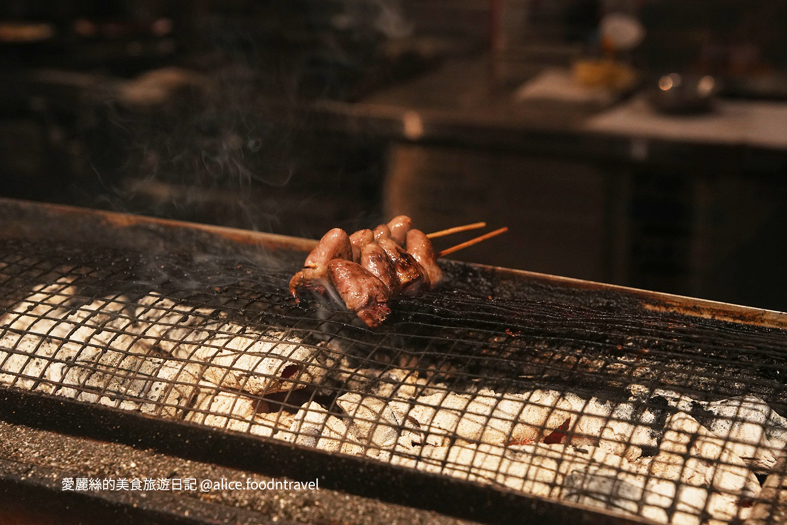 台中深夜美食台中消夜台中居酒屋台中宵夜台中餐酒館台中串燒台中日本料理中區美食台中第二市場台中科技大學台中一中美食中科大美食台中公園美食中華路夜市金町深夜酒食居