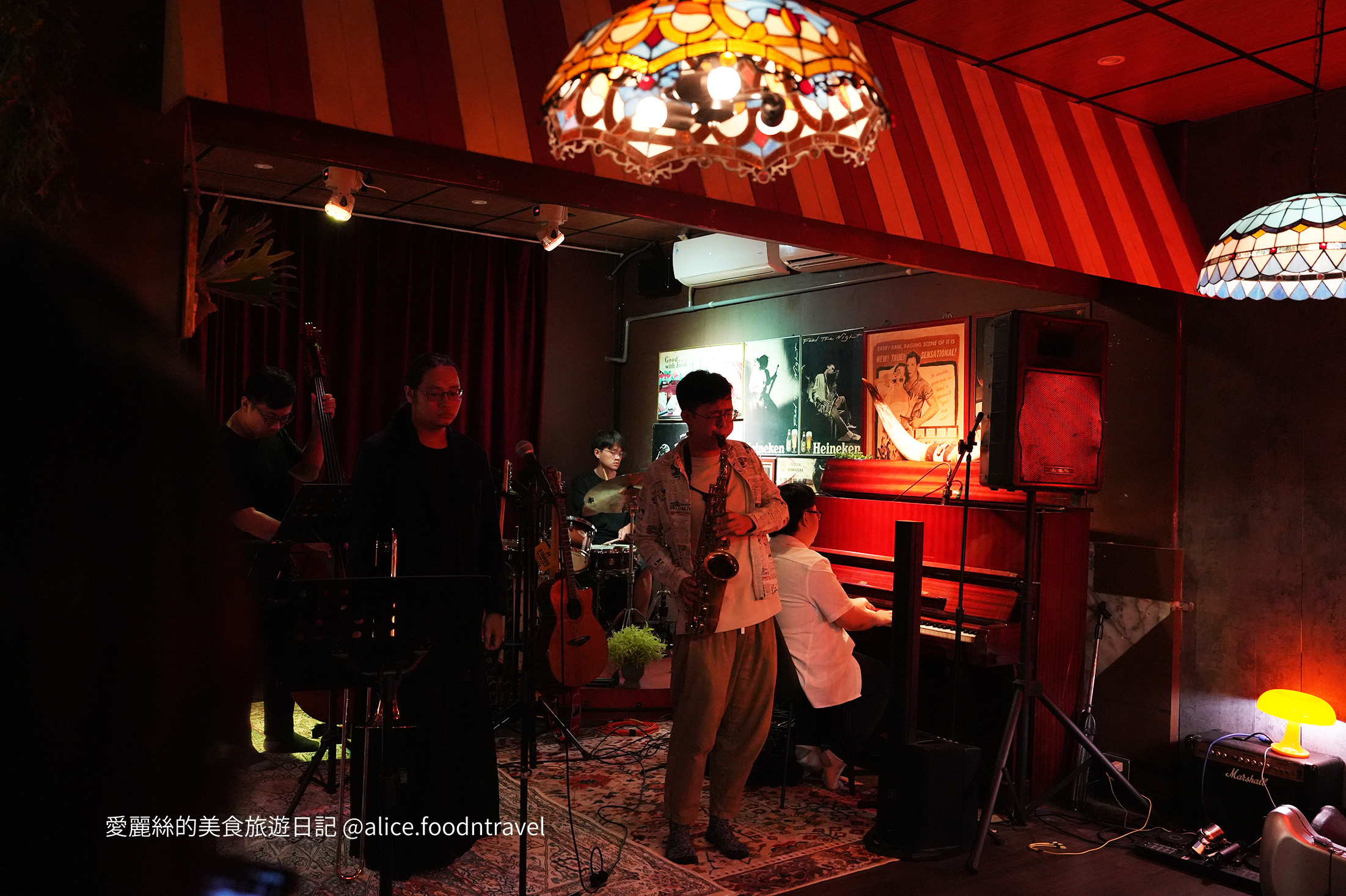 彰化音樂 彰化酒吧 彰化爵士 彰化bar 彰化景點 彰化live 彰化夜生活 彰化音樂餐廳 彰化文青 彰化獨立音樂 彰化調酒 彰化必去 彰化樂手 彰化推薦 彰化現場演奏 彰化約會 彰化微醺 彰化酒 彰化表演
