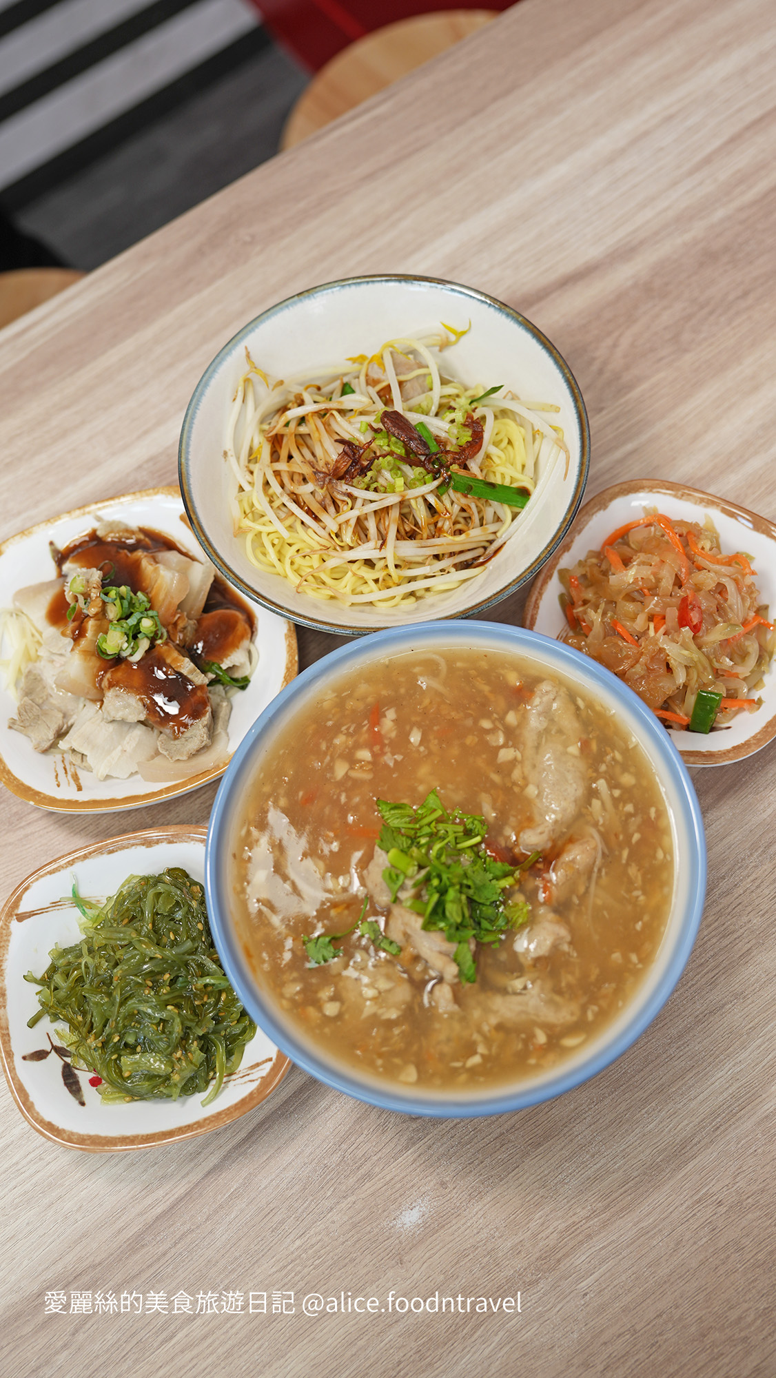 台中北屯美食 台中北屯小吃 台中北屯美食推薦 北屯美食推薦 北屯小吃推薦 台中肉羹 北屯肉羹 台中蒜味肉羹 北屯蒜味肉羹 蒜霸王 蒜霸王肉羹 蒜霸王北屯 蒜霸王菜單 台中涼麵 北屯涼麵 台中滷肉飯 北屯滷肉飯 台中平價小吃 北屯平價美食 昌平路美食