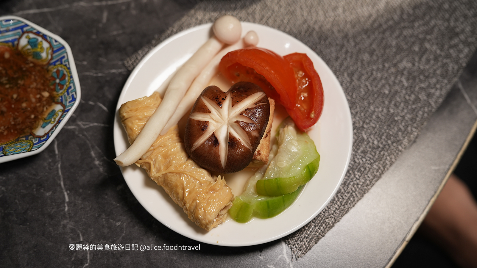二本松涮涮鍋-二本松-台北火鍋推薦-台北約會餐廳-台北必吃-台北火鍋-台北大安推薦-捷運大安站美食-大安美食-台北大安火鍋-台北大安必吃-台北必吃-台北美食推薦-台北火鍋推薦-帝王蟹-a5和牛-日本和牛火鍋-和牛火鍋-台北高級餐廳