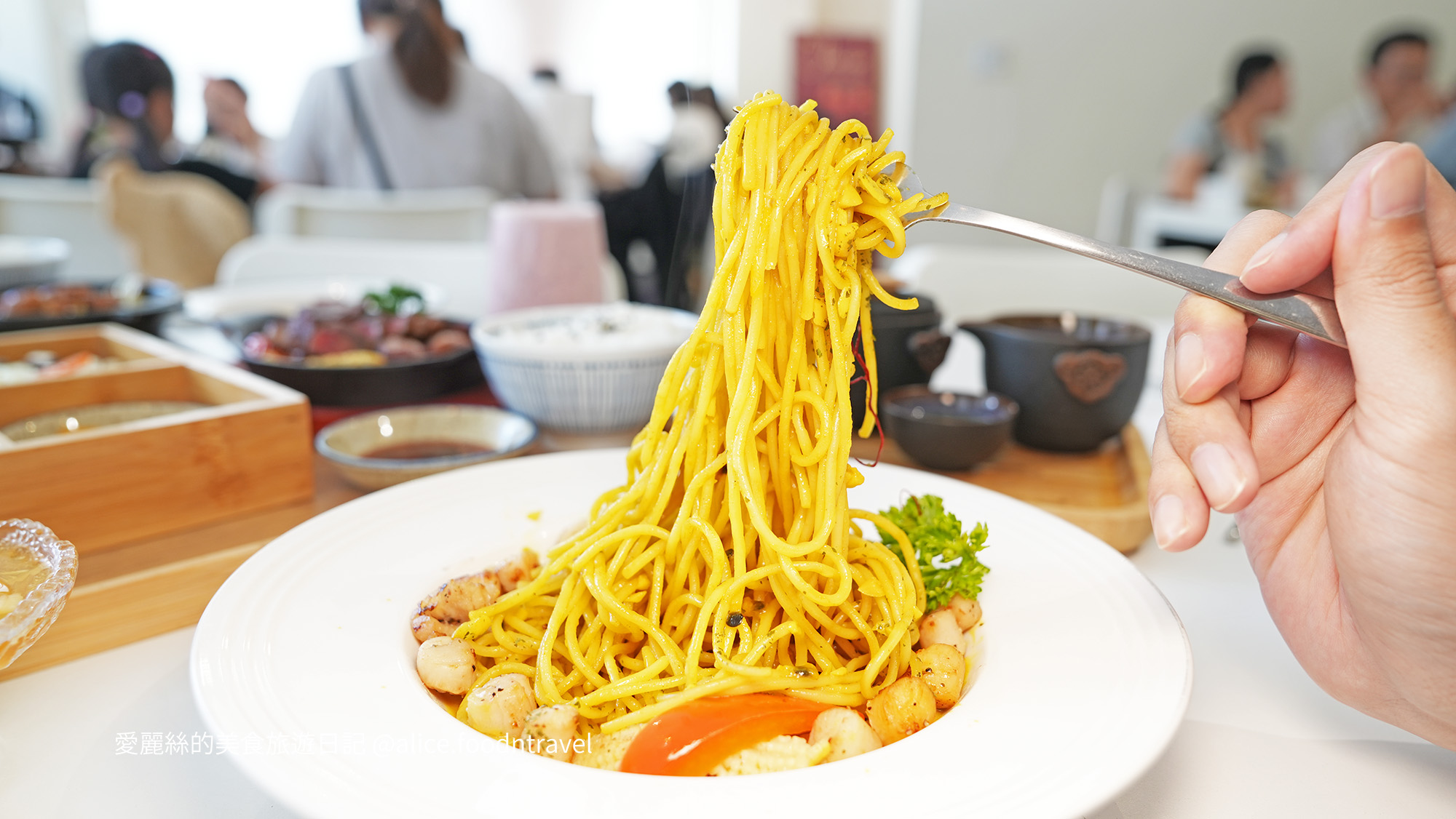南投埔里美食 埔里美食 埔里餐廳 埔里茶館 埔里下午茶 埔里特色餐廳 埔里聚餐餐廳 南投茶館 南投茶餐廳 夢鄉引 Dream in 埔里茶餐廳 埔里茶料理 埔里定食 埔里義大利麵 埔里咖啡廳 埔里茶葉料理 埔里茶葉餐廳 埔里特色美食 埔里甜點 埔里冠軍茶