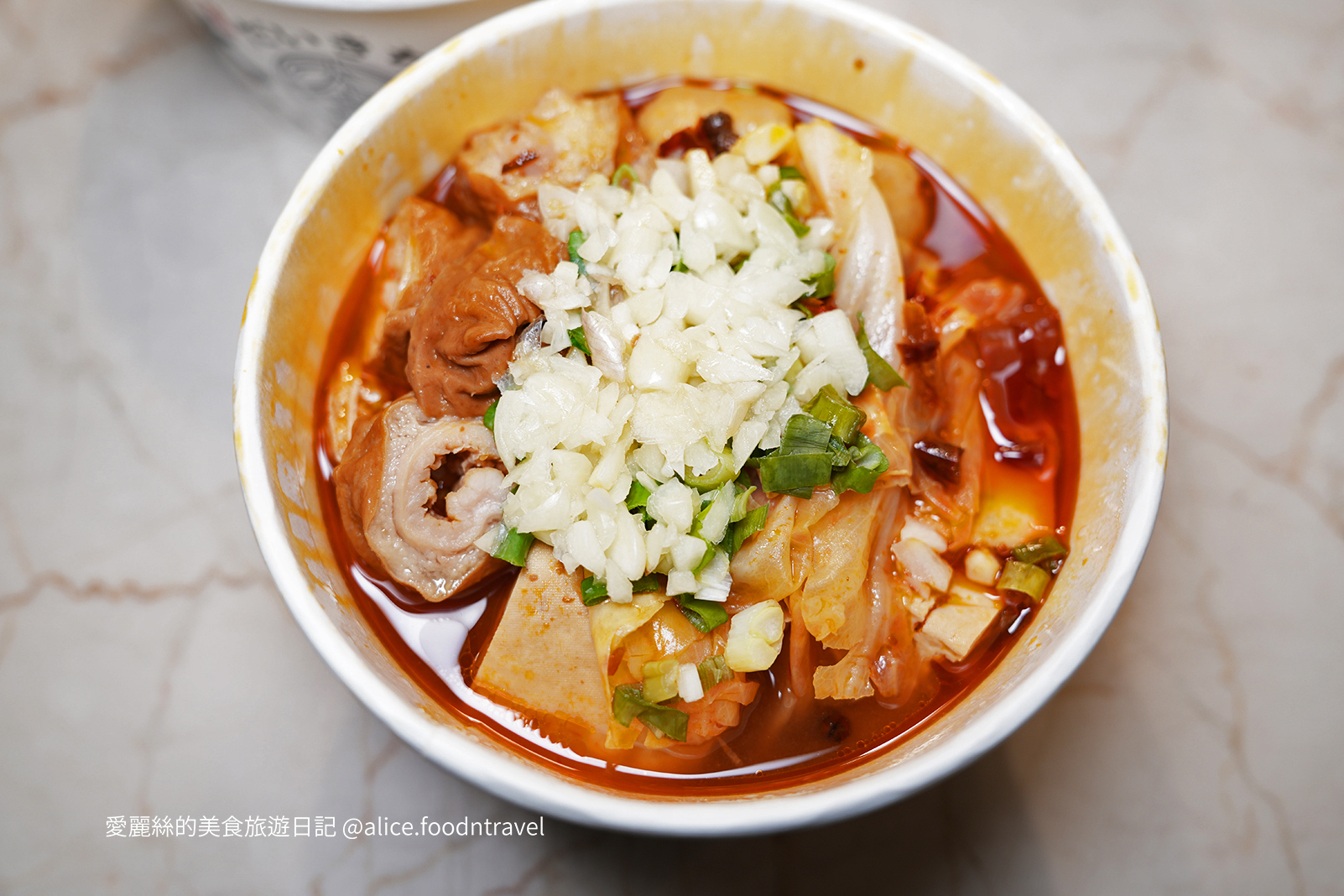 台中美食 台中一中美食 台中麻辣臭豆腐 台中麻辣鴨血 中一中美食 中一中必吃 中一中麻辣 中一中CP 台中CP 台中重口味 中一中重口味 台中必吃 台中夜市美食 台中麻辣