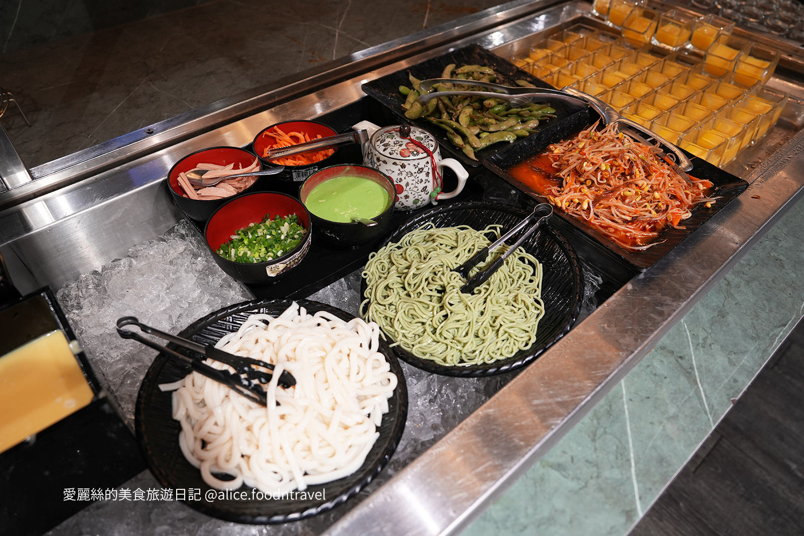 台中火鍋吃到飽 台中自助吧 台中吃到飽 台中壽喜燒吃到飽 台中麻辣鍋吃到飽 台中BUFFET 台中餐廳推薦 台中平價美食 台中聚餐餐廳 台中火車站 台中新時代 台中一中美食 鬥牛士二鍋 吃到飽推薦