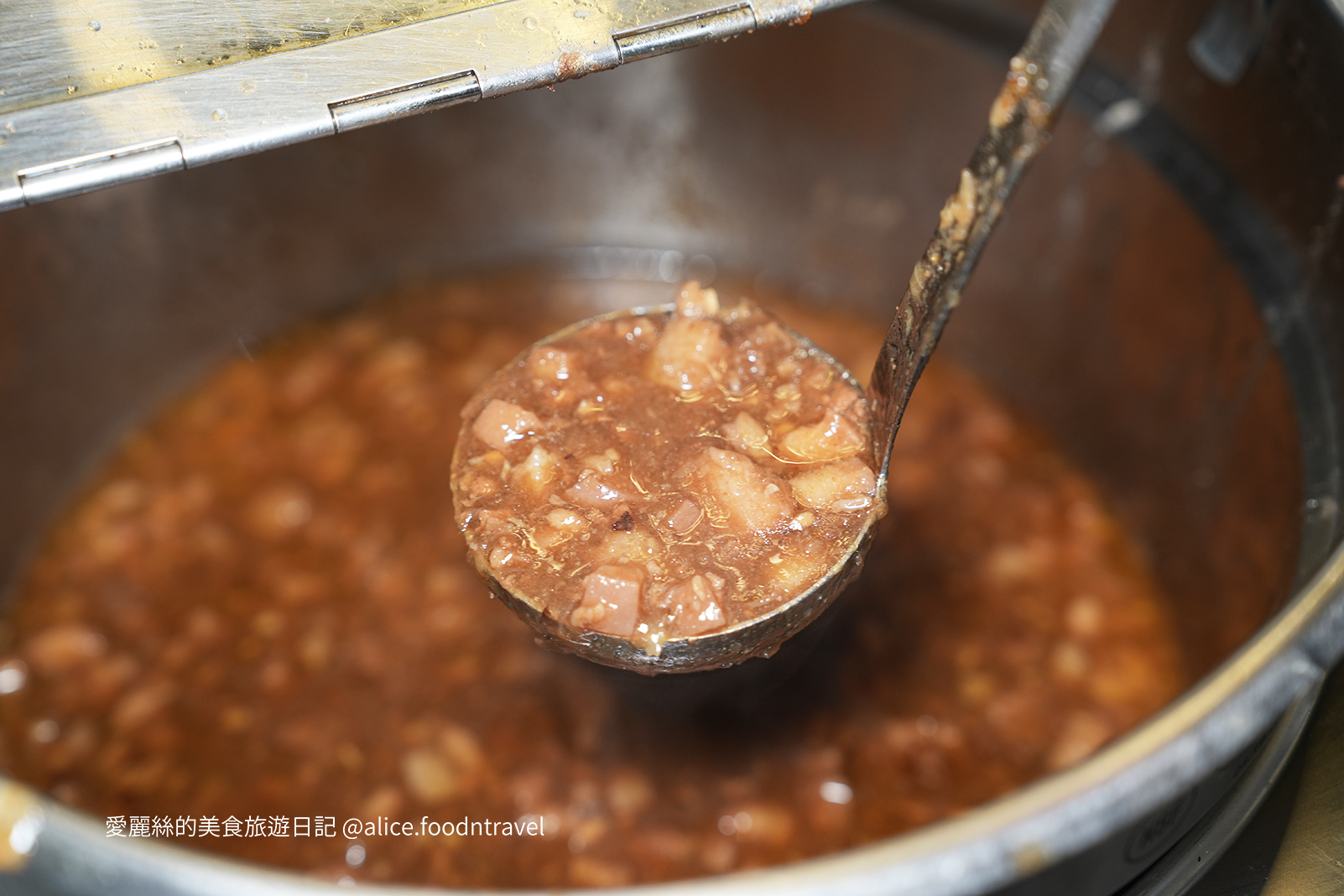 台中火鍋吃到飽 台中自助吧 台中吃到飽 台中壽喜燒吃到飽 台中麻辣鍋吃到飽 台中BUFFET 台中餐廳推薦 台中平價美食 台中聚餐餐廳 台中火車站 台中新時代 台中一中美食 鬥牛士二鍋 吃到飽推薦
