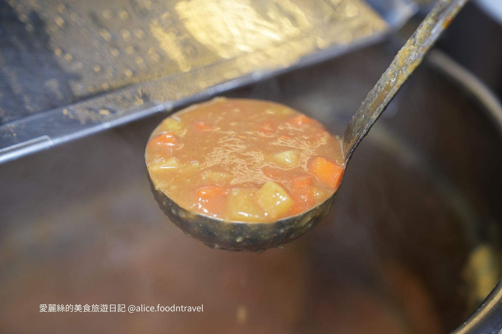 台中火鍋吃到飽 台中自助吧 台中吃到飽 台中壽喜燒吃到飽 台中麻辣鍋吃到飽 台中BUFFET 台中餐廳推薦 台中平價美食 台中聚餐餐廳 台中火車站 台中新時代 台中一中美食 鬥牛士二鍋 吃到飽推薦