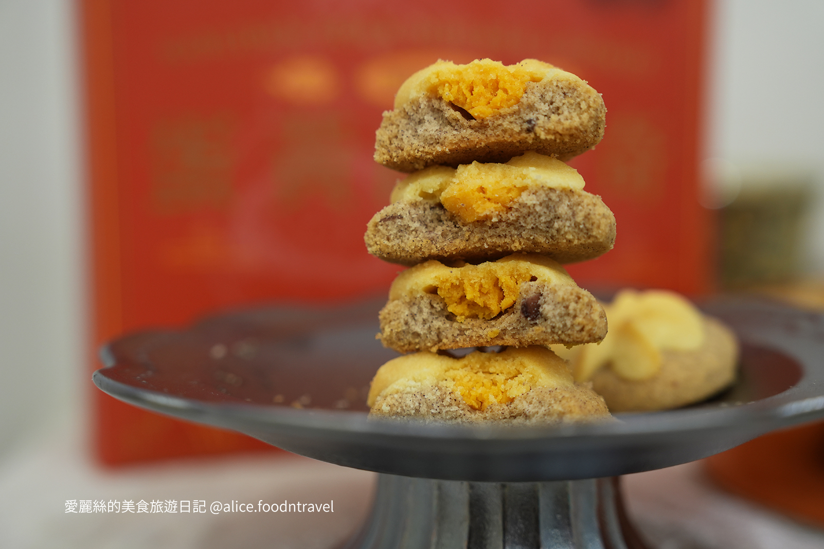中秋禮盒 蛋黃酥餅乾 蛋黃酥曲奇 餅乾禮盒 月餅推薦 喜餅推薦 彌月禮盒 彌月蛋糕 2025宅配甜點 2025中秋禮盒 2025台中十大伴手禮 台中伴手禮推薦 宅配甜點