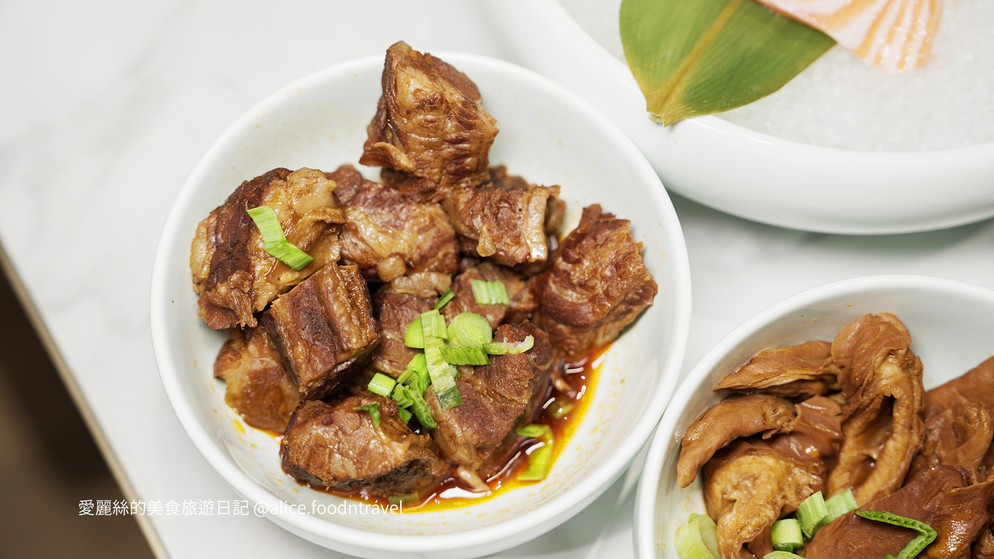 台中北屯美食 台中火鍋 台中麻辣鍋 北屯麻辣鍋 北屯火鍋 台中麻辣鍋推薦 台中麻辣鍋餐廳 北屯火鍋推薦 老井麻神 老井麻神極上鍋物 老井麻辣鍋 老井火鍋 老井燒肉 麻神麻辣鍋 漢神洲際美食 漢神洲際火鍋 漢神洲際麻辣鍋 麻辣鴨血 台中鴨血推薦 麻辣鍋鴨血