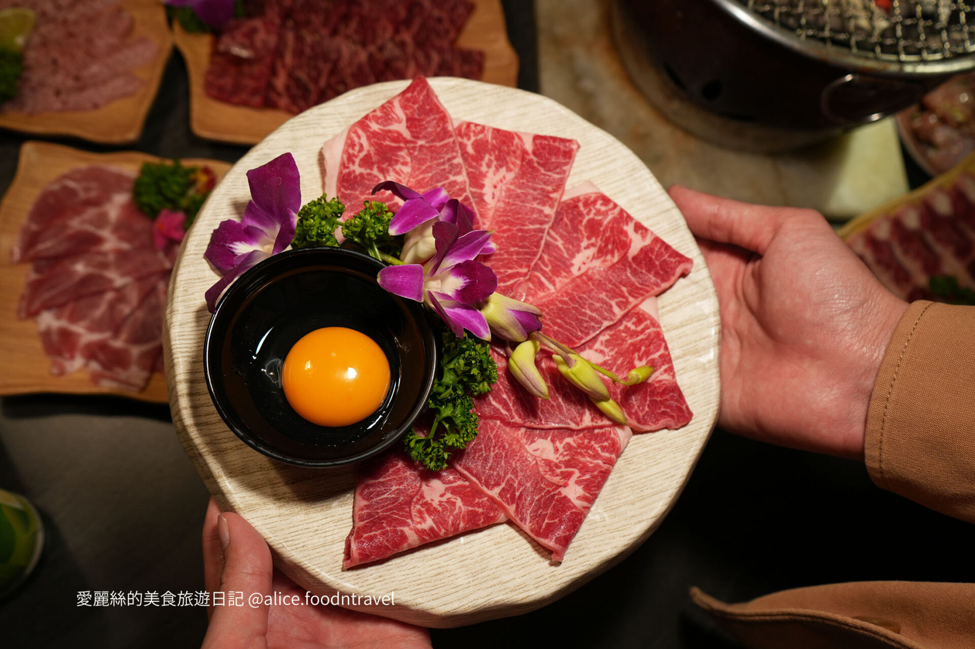 台中西區燒肉台中燒肉推薦燒肉推薦燒肉店燒烤台中串燒台中烤肉日式燒肉日式炭火燒肉台中燒肉排行榜六本木燒肉和牛安格斯牛六本木燒肉菜單