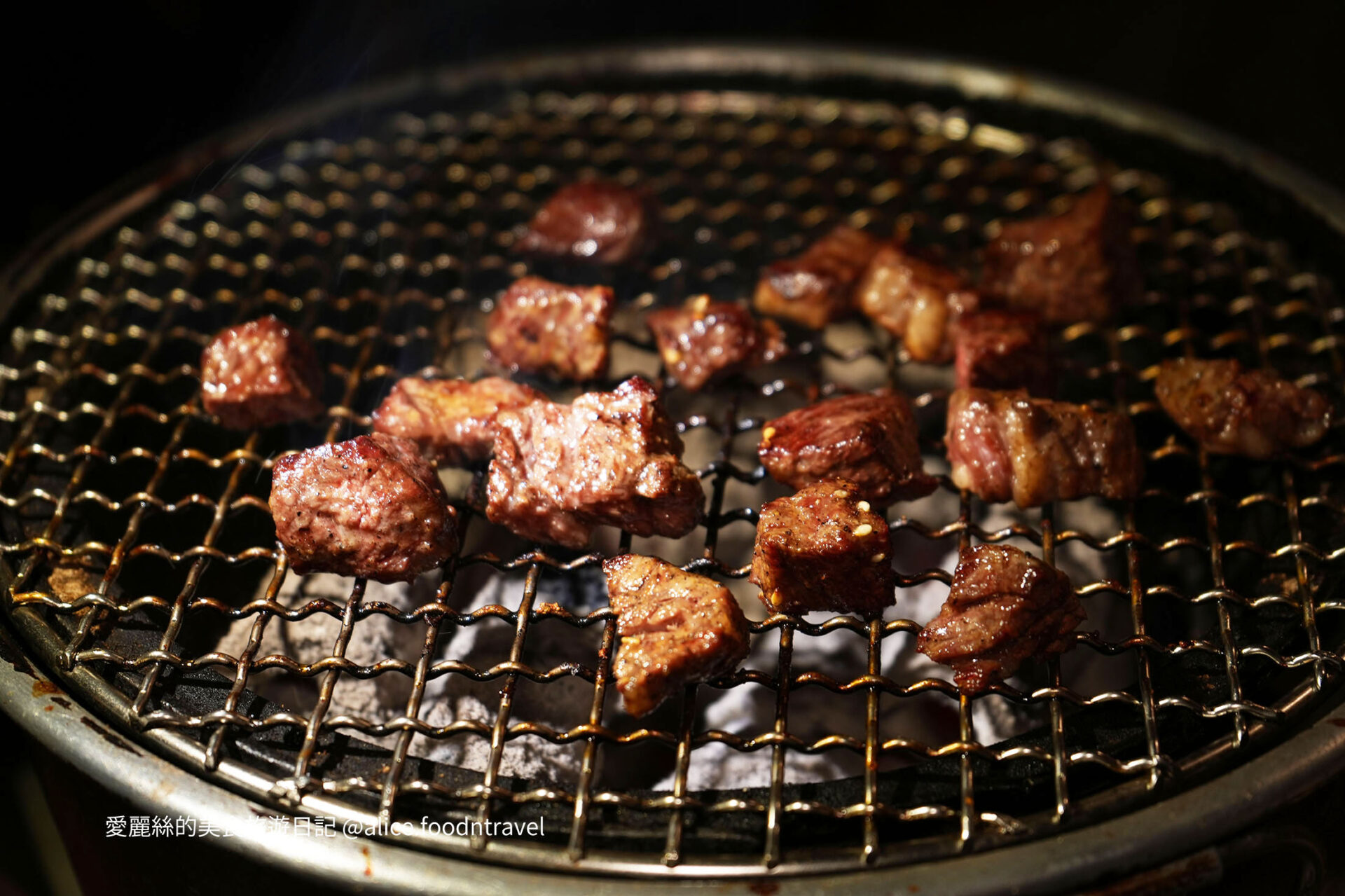 台中西區燒肉台中燒肉推薦燒肉推薦燒肉店燒烤台中串燒台中烤肉日式燒肉日式炭火燒肉台中燒肉排行榜六本木燒肉和牛安格斯牛