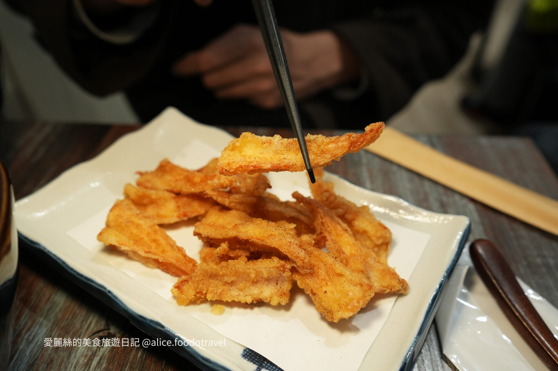 新竹日本料理新竹居酒屋新竹美食新竹高鐵美食竹北美食竹北日本料理竹北居酒屋新竹餐廳推薦新竹必吃馬的生食丼生魚片握壽司手卷串燒馬的生食丼好吃嗎