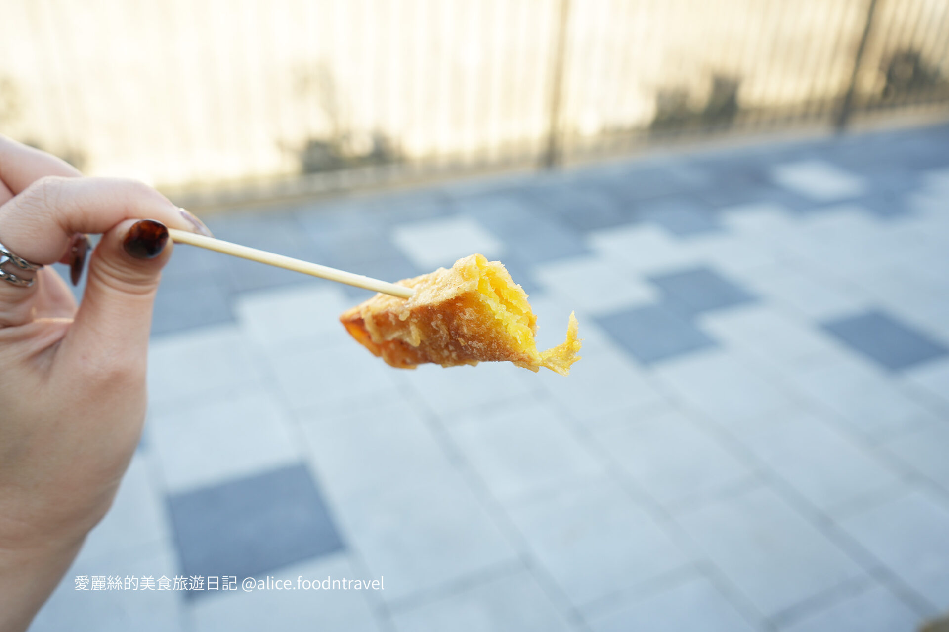 台中炸雞胖老爹男子和炸雞北平黃昏市場北平路美食北區美食台中小吃台中美食推薦炸雞腿台中西屯美食中清路美食菜市場美食