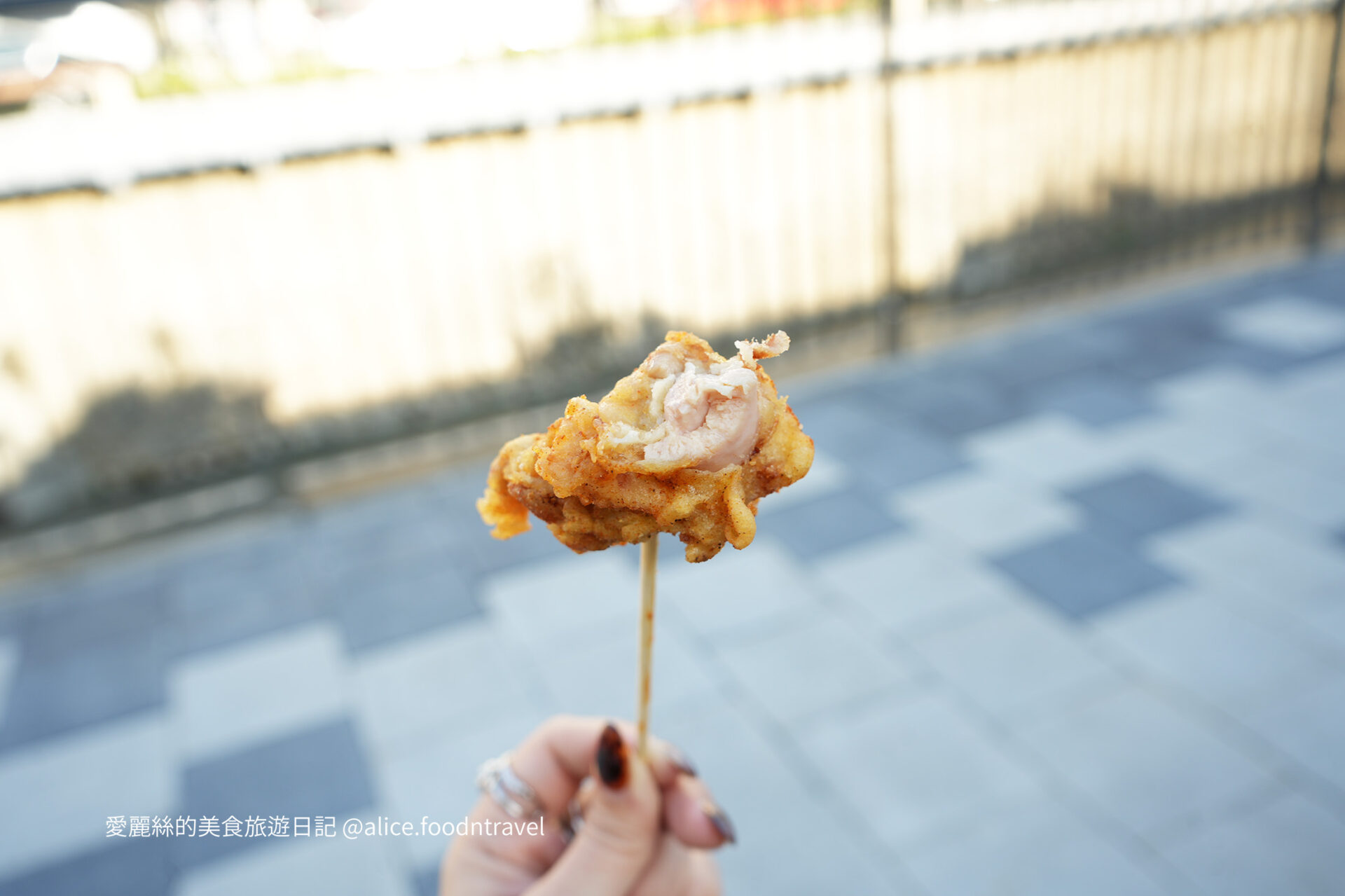 台中炸雞胖老爹男子和炸雞北平黃昏市場北平路美食北區美食台中小吃台中美食推薦炸雞腿台中西屯美食中清路美食菜市場美食