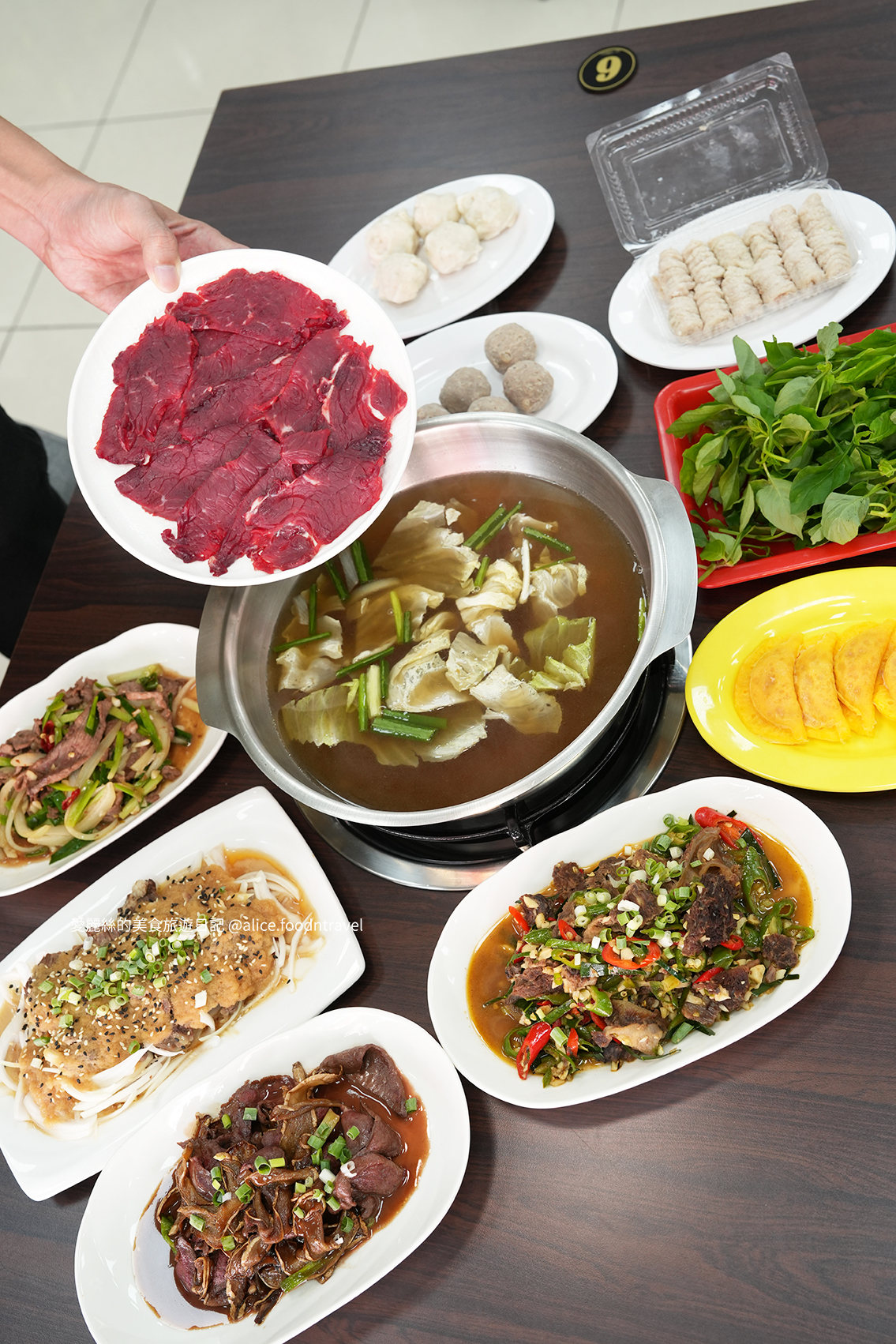 台南火鍋 台南善化必吃 台南善化美食 台南美食推薦 台南火鍋必吃 善化火鍋推薦 台南溫體牛 溫體牛火鍋 善化溫體牛 牛肉火鍋推薦 牛肉湯推薦 善化牛肉湯 善化熱炒推薦 台南炒牛雜 善化炒牛雜 台南自助火鍋 善化自助火鍋 