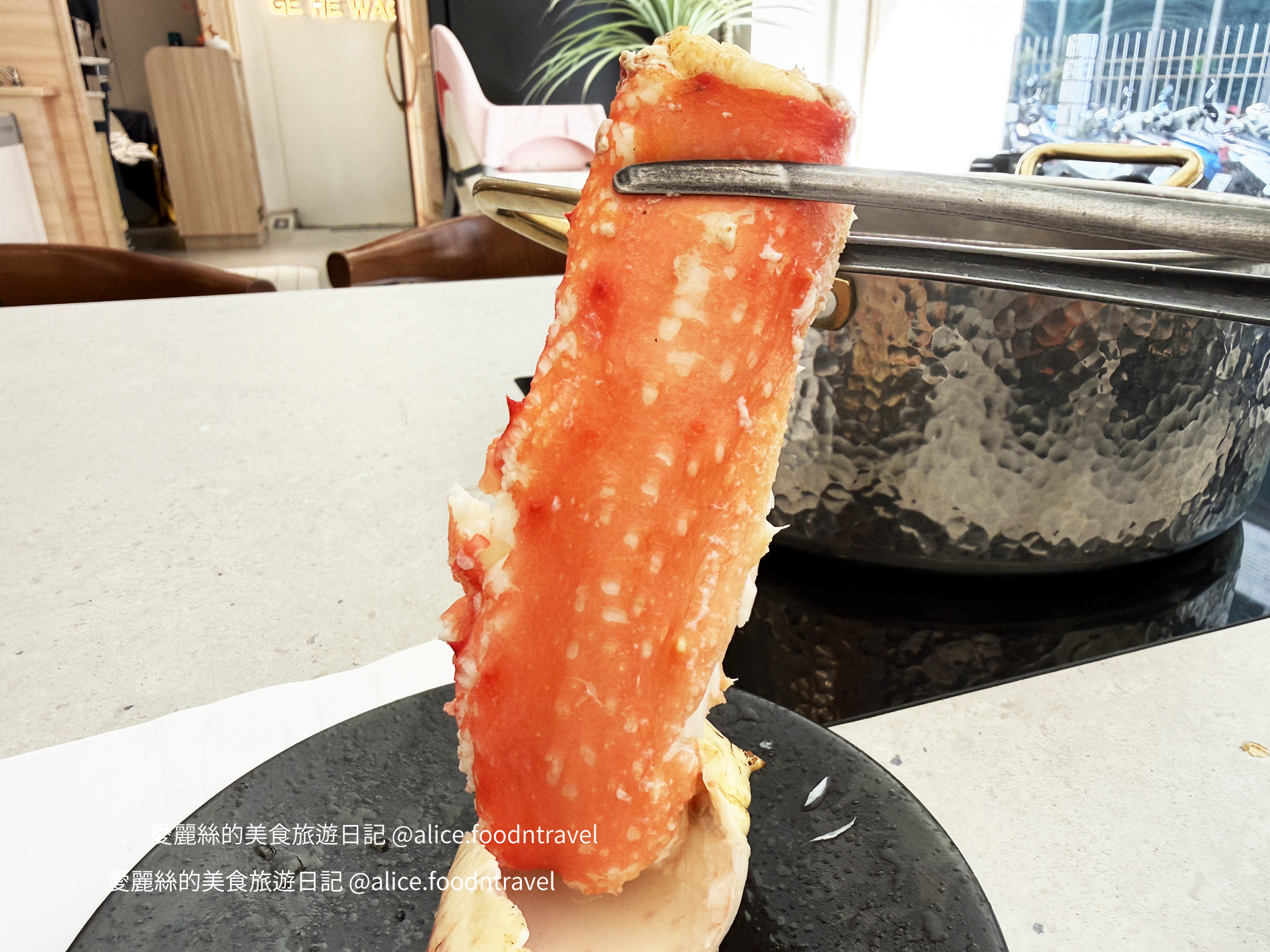 台北火鍋 台北大安站 台北大安火鍋 台北忠孝復興 台北忠孝復興火鍋 和牛火鍋 台北極鶴 吃到飽 台北吃到飽 大安吃到飽 忠孝復興吃到飽 吃到飽火鍋推薦 台北必吃 頂級火鍋 高級火鍋 鱈場蟹 鱈場蟹吃到飽 和牛吃到飽 台北聚餐推薦 台北聚餐首選 台北壽喜燒 高級壽喜燒 高級麻辣鍋 台北和牛壽喜燒 必吃壽喜燒